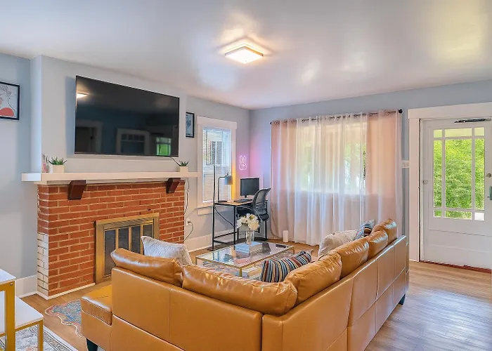 Ferienhaus Elegant 5 Bedrooms Near Millikin Univ Decatur
